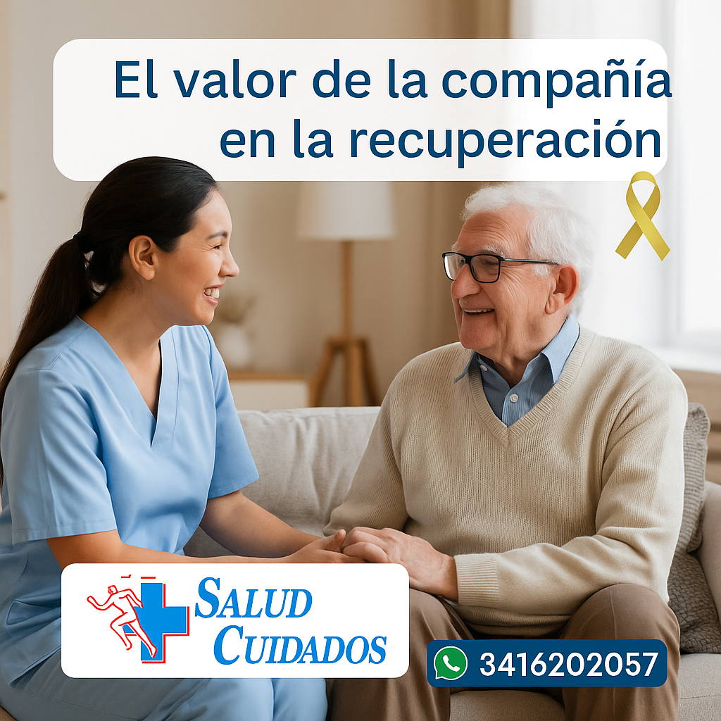 👩‍⚕️ Una cuidadora sonríe y sostiene la mano de un adulto mayor en recuperación dentro de un hogar, transmitiendo confianza y calidez. Logotipo de Salud Cuidados y contacto de WhatsApp 3416202057